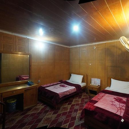 Hotel Dewanekhas Skardu Exteriör bild