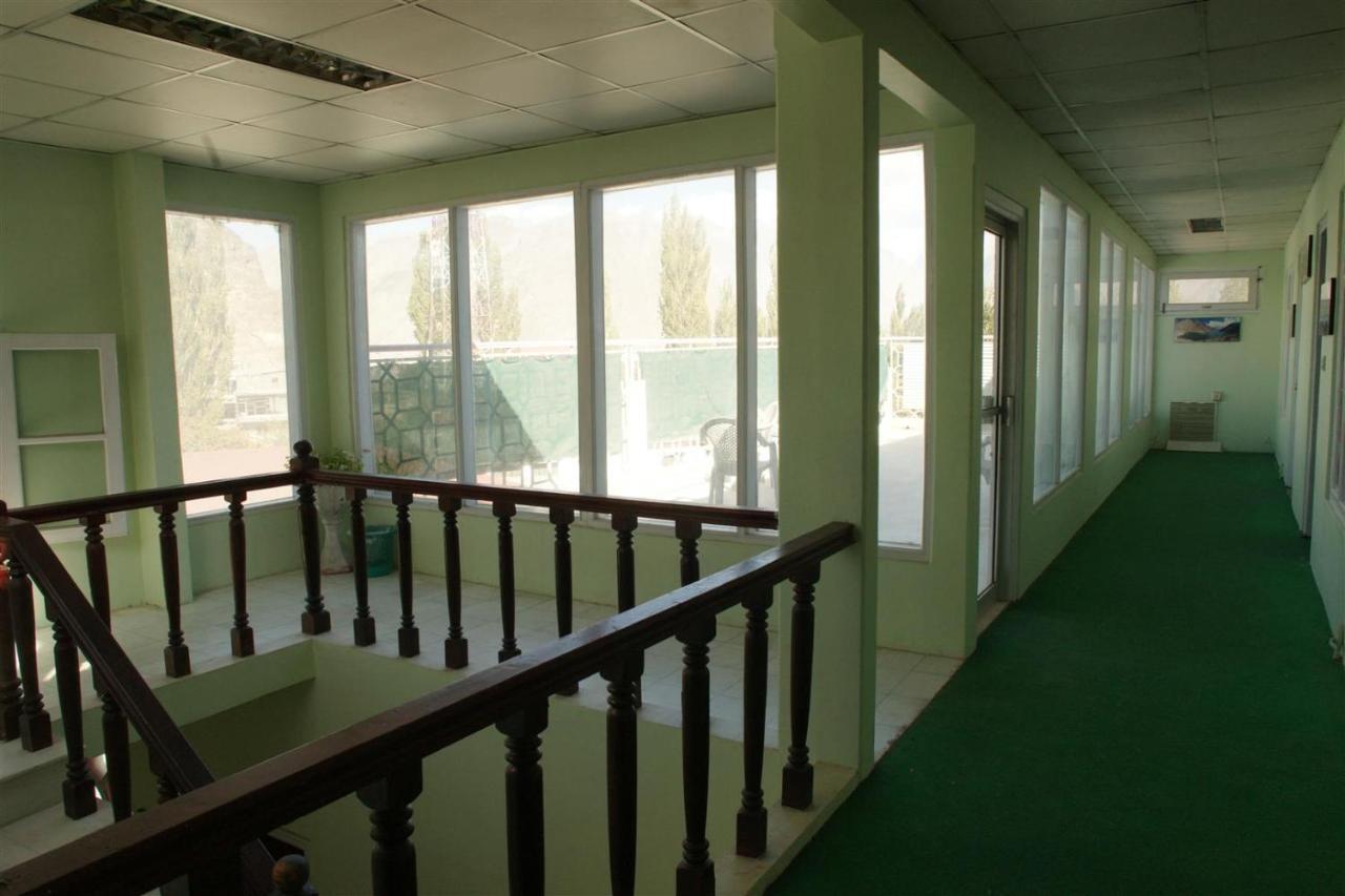 Hotel Dewanekhas Skardu Exteriör bild