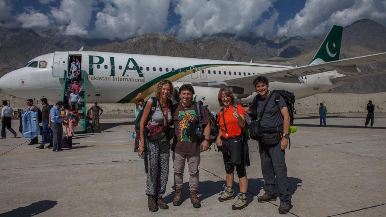 Hotel Dewanekhas Skardu Exteriör bild