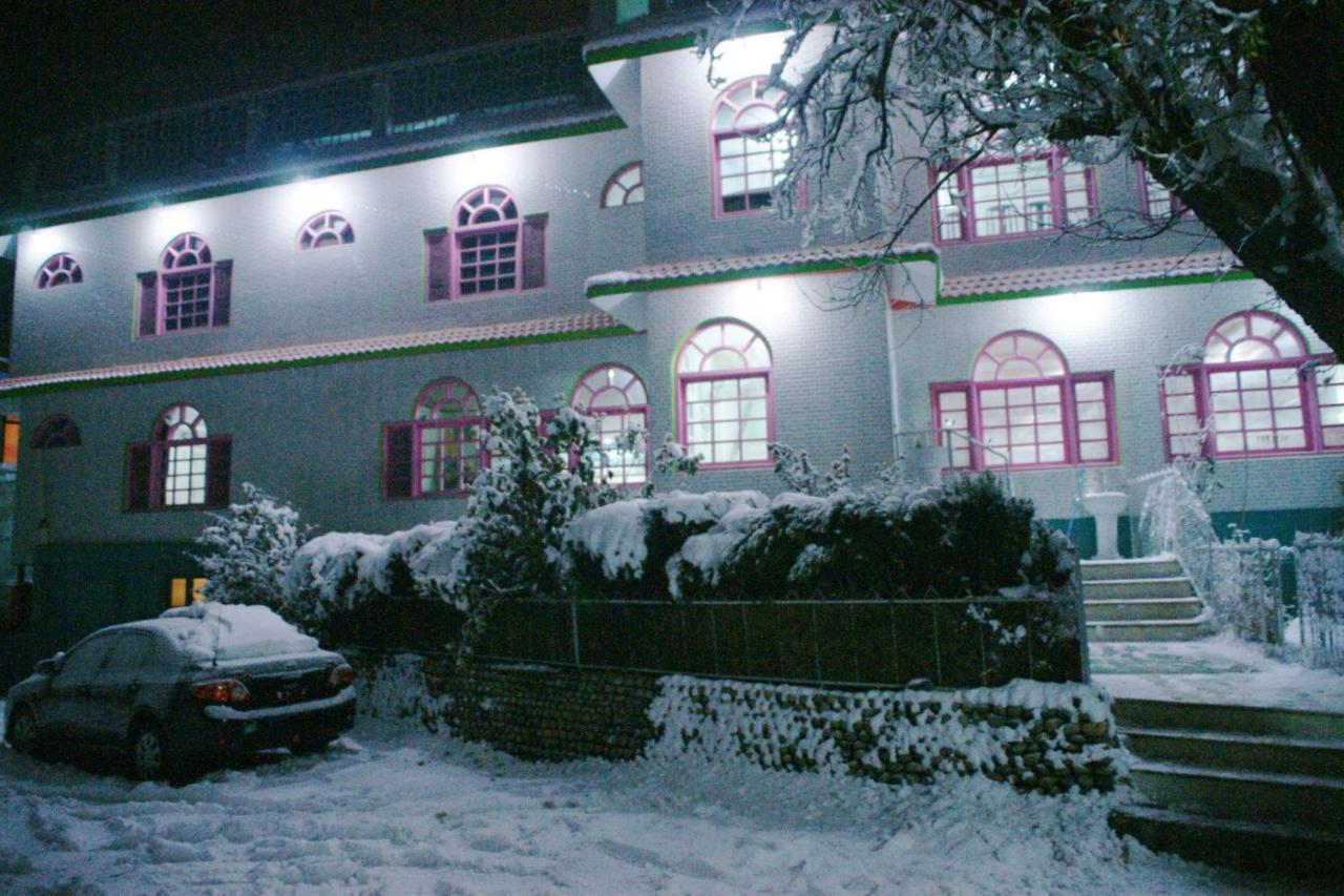 Hotel Dewanekhas Skardu Exteriör bild