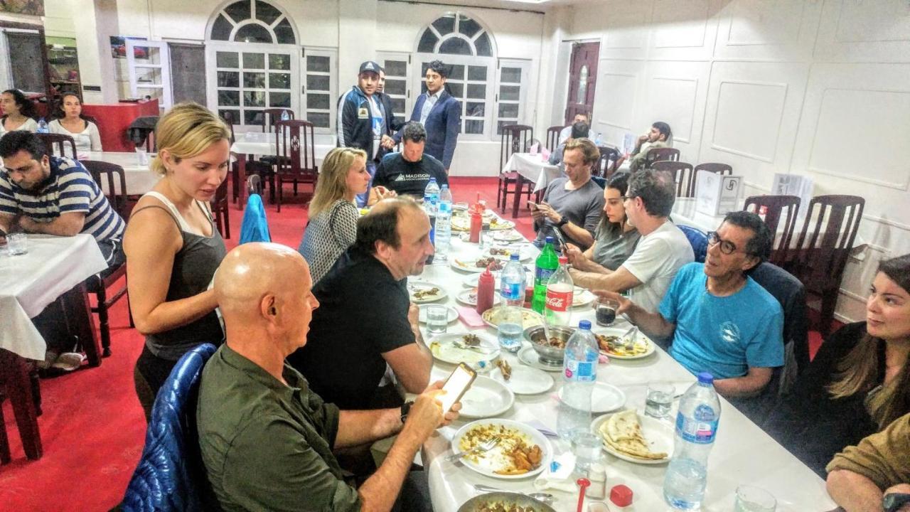 Hotel Dewanekhas Skardu Exteriör bild