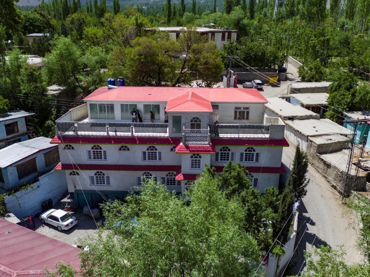 Hotel Dewanekhas Skardu Exteriör bild