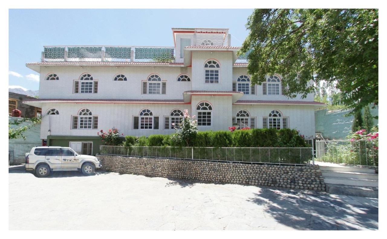 Hotel Dewanekhas Skardu Exteriör bild